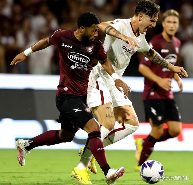 包含紧急换人!主教练临时调整阵容,希望扭转比赛局势的词条 包含紧急换人!主教练临时调整阵容,希望扭转比赛局势的词条