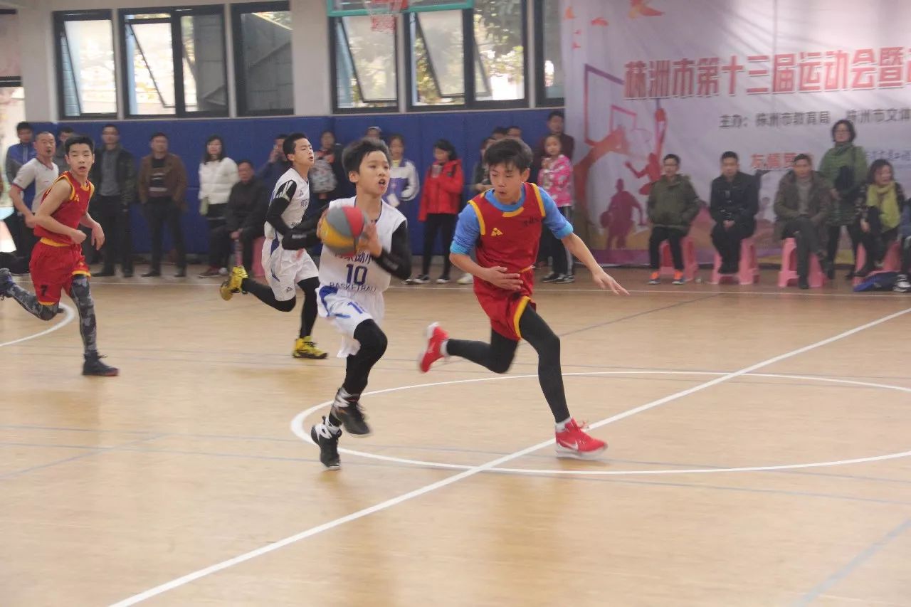 爱游戏-关于江苏队在比赛中表现抢眼，取得不俗成绩的信息