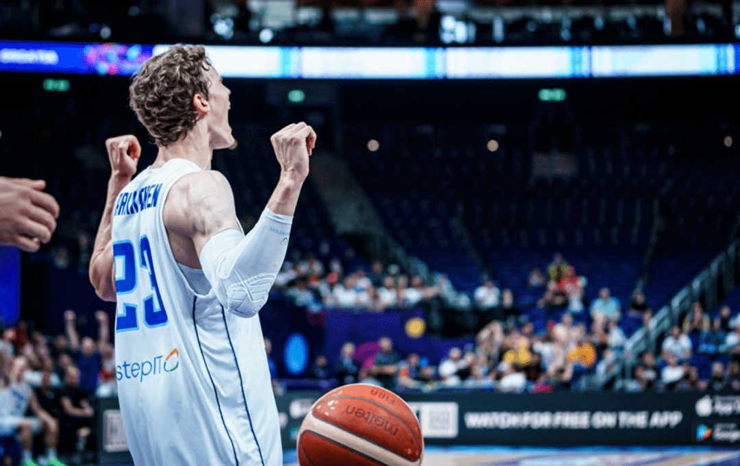 芬兰射击选手稳住冠军位置,紧追领先的简单介绍 芬兰射击选手稳住冠军位置,紧追领先的简单介绍