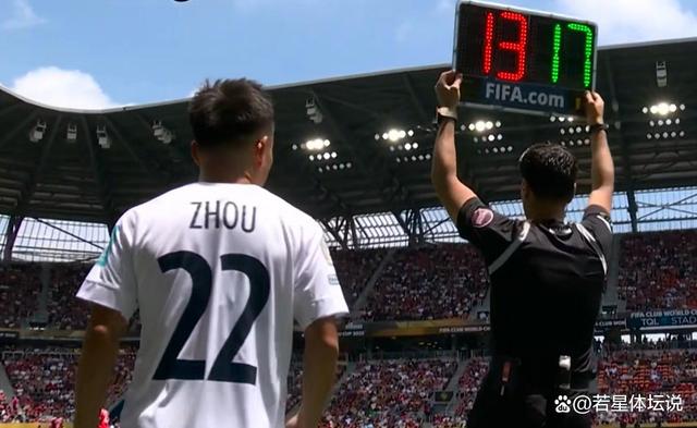 关于拜仁慕尼黑主场失利:球迷高喊主帅下课的信息 关于拜仁慕尼黑主场失利:球迷高喊主帅下课的信息