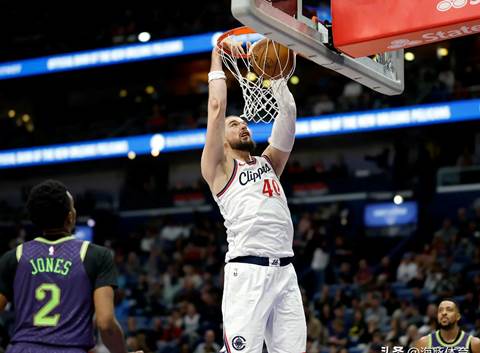 爱游戏登录-都灵客场憾负，连败颓势难挽的简单介绍