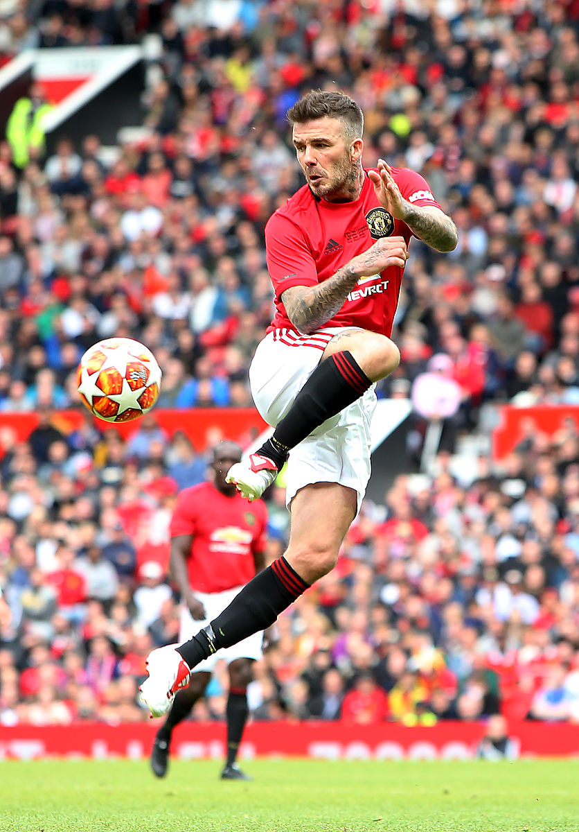 格列兹曼破门,巴萨赢得胜利 格列兹曼破门,巴萨赢得胜利