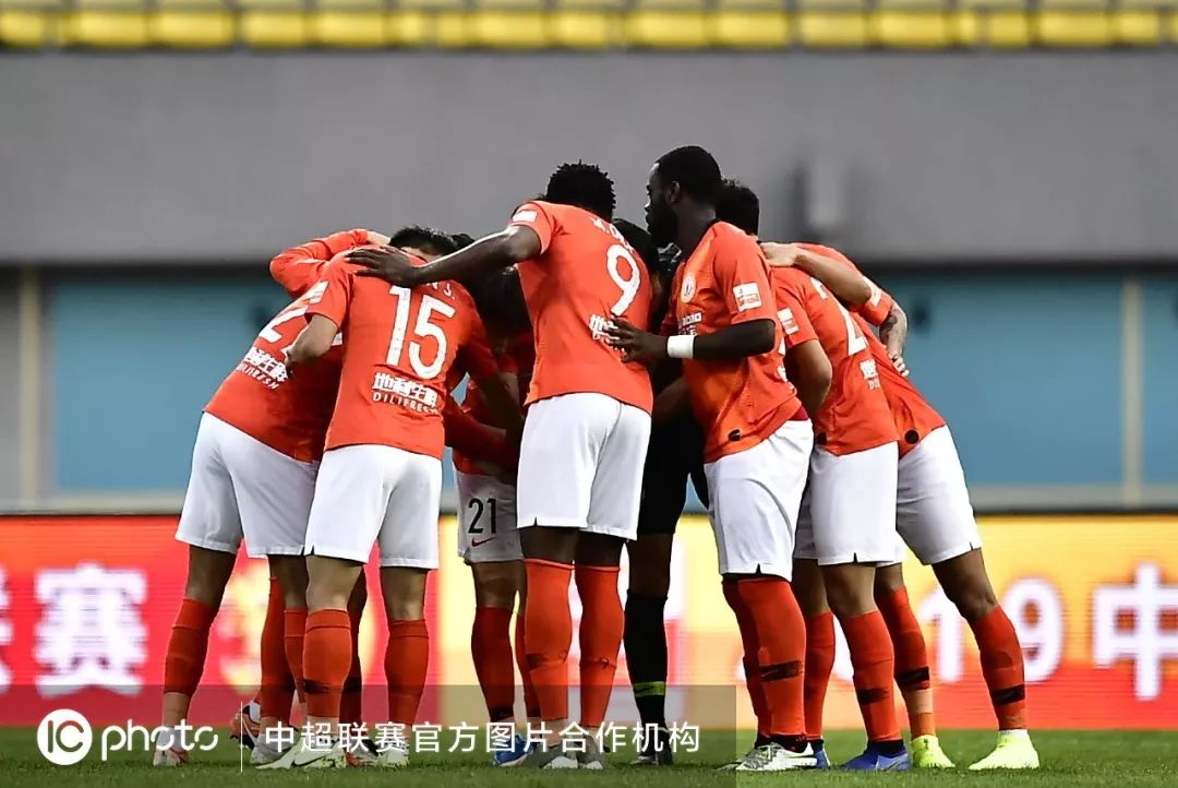 广州富力主场大胜北京人和,取得胜利的简单介绍 广州富力主场大胜北京人和,取得胜利的简单介绍