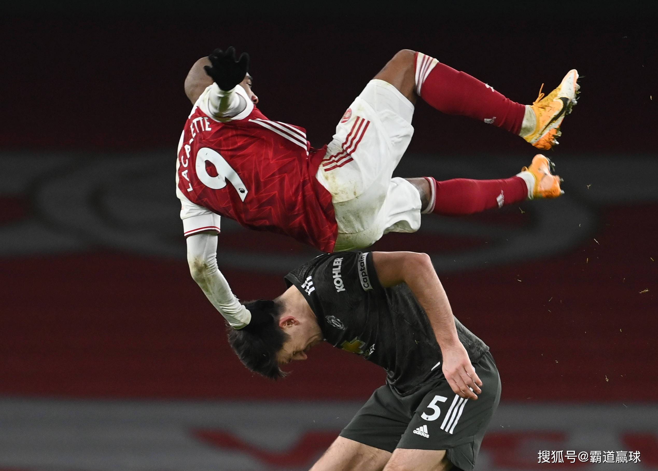 包含阿里森成为英格兰球队新守门员,保持不败传统的词条 包含阿里森成为英格兰球队新守门员,保持不败传统的词条