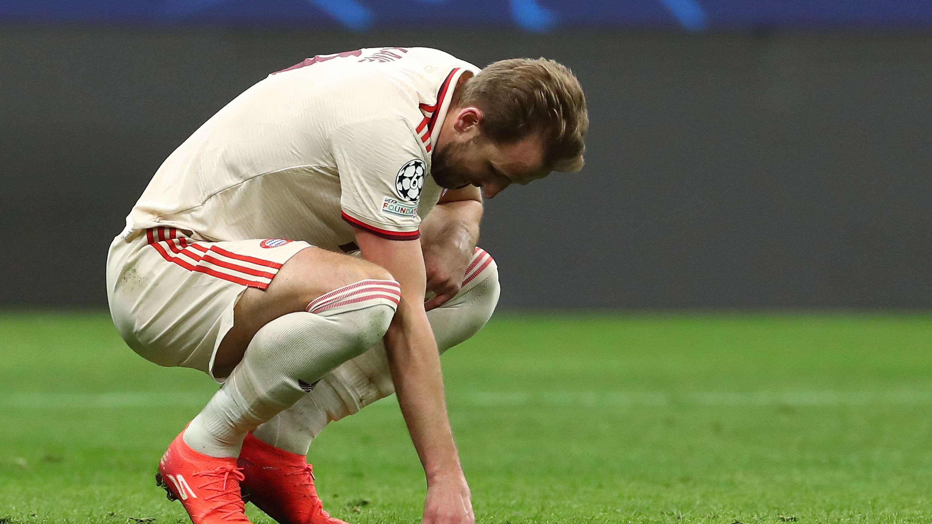 罗马前锋因伤下场,对球队冲击巨大 罗马前锋因伤下场,对球队冲击巨大