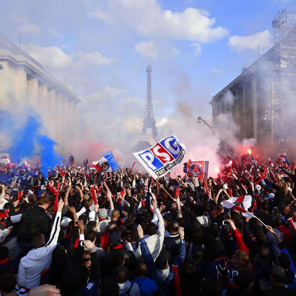 包含巴黎主力回归状态正佳,带队赢得关键比赛的词条 包含巴黎主力回归状态正佳,带队赢得关键比赛的词条