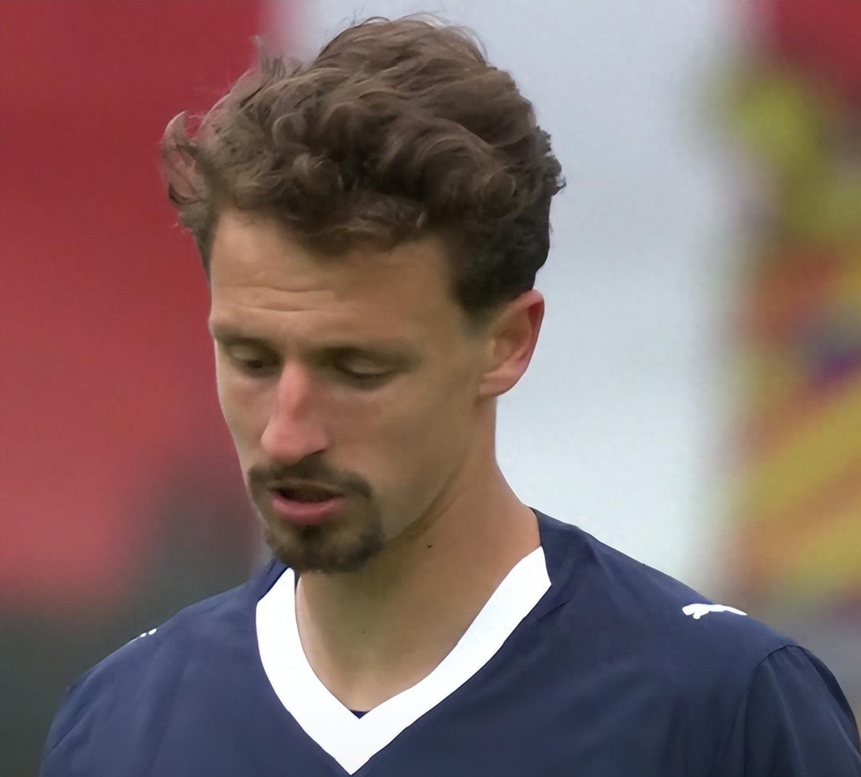 阿贾克斯遭逆转,无缘淘汰赛出线 阿贾克斯遭逆转,无缘淘汰赛出线