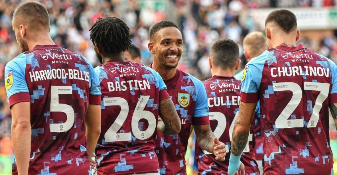 诺维奇客场不敌伯恩利,降级压力加重的简单介绍 诺维奇客场不敌伯恩利,降级压力加重的简单介绍