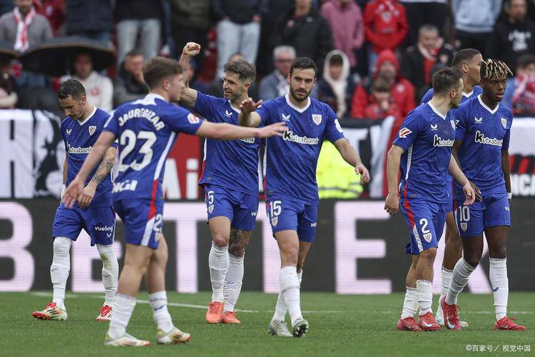 斯特拉斯堡遭遇四连败,法甲保级前景堪忧 斯特拉斯堡遭遇四连败,法甲保级前景堪忧