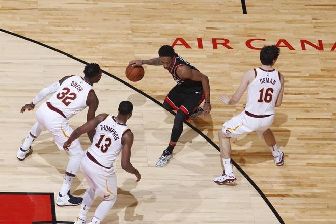 关于半决赛之路：英雄们为荣誉而战的信息