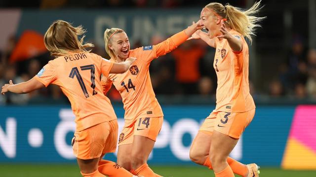 包含荷兰一球惊险获胜,时隔年再次杀入世界杯的词条 包含荷兰一球惊险获胜,时隔年再次杀入世界杯的词条