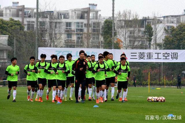 关于东西部联赛交手,精彩对抗引无数球迷观看的信息 关于东西部联赛交手,精彩对抗引无数球迷观看的信息